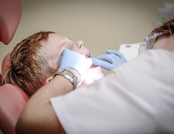 CHIRURGIEN DENTISTE    MR VOLLE THIERRY